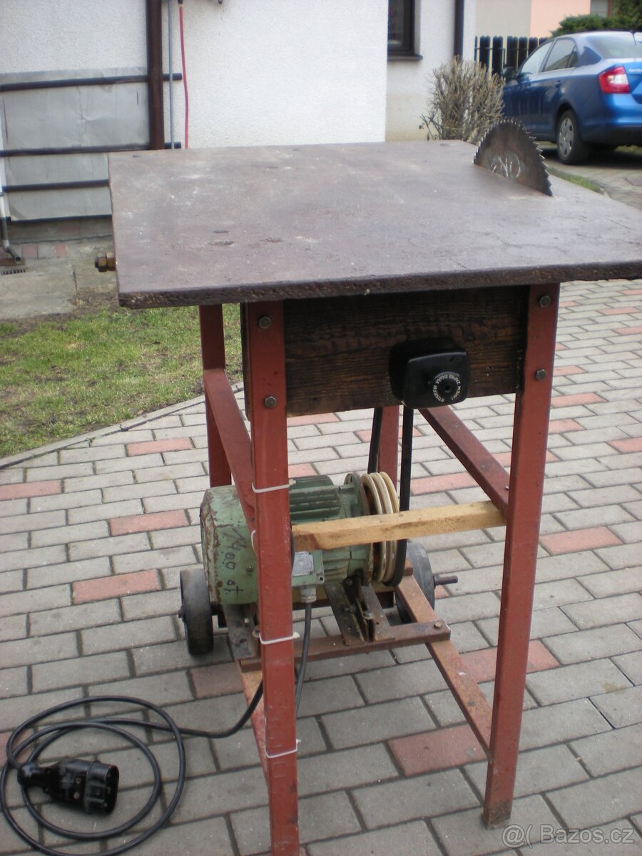 Cirkulárka + bruska, dva stroje v jednom