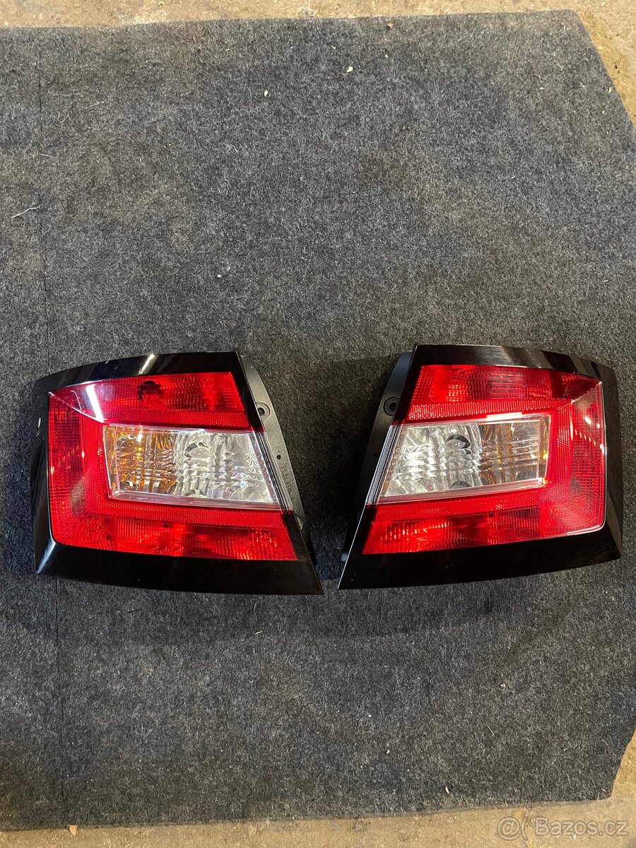 Zadní světla ŠKODA Fabia III HB