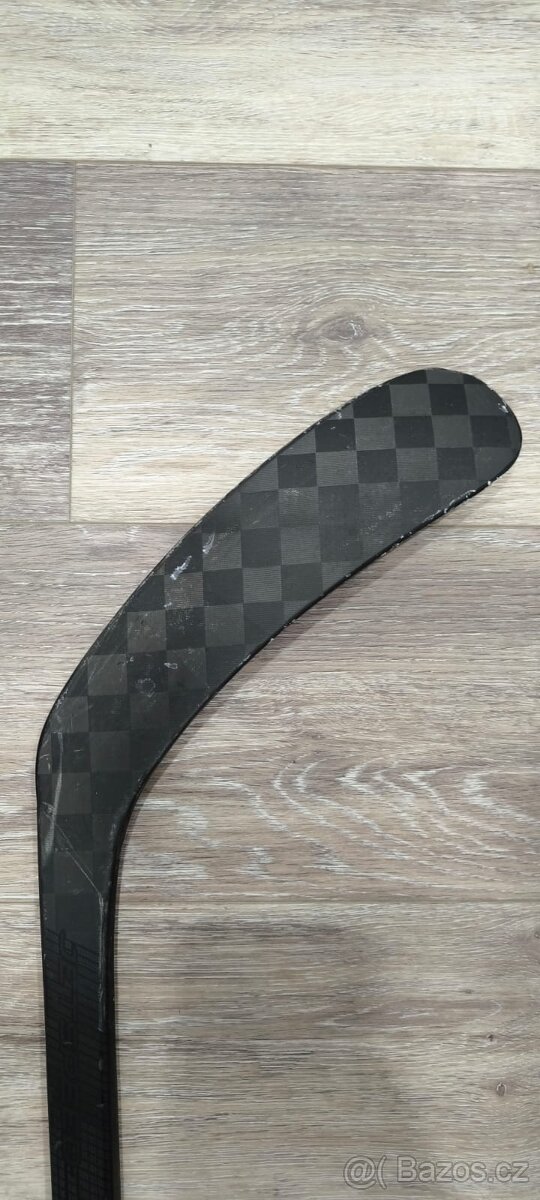 Hokejka levá Jetspeed FT6 Pro , P29, Flex 55