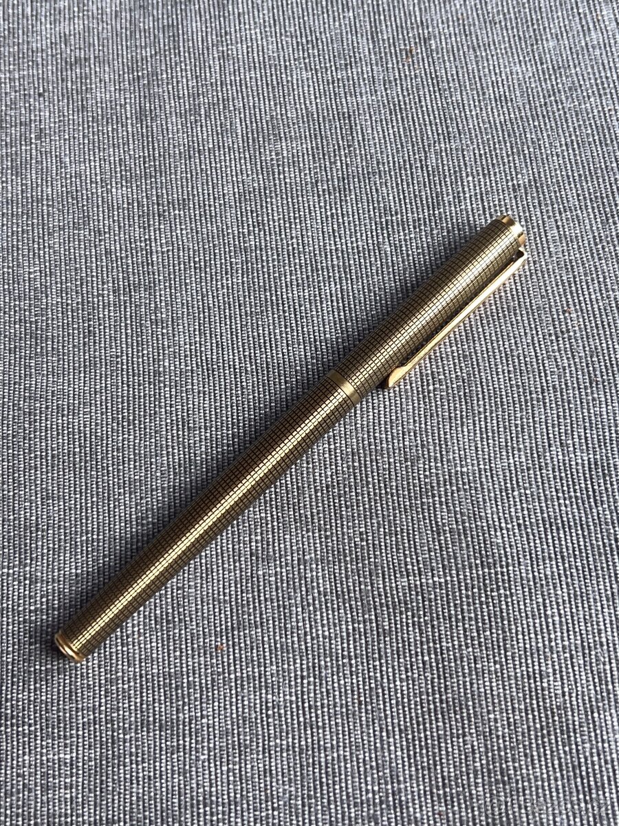 Christian Dior plnící pero