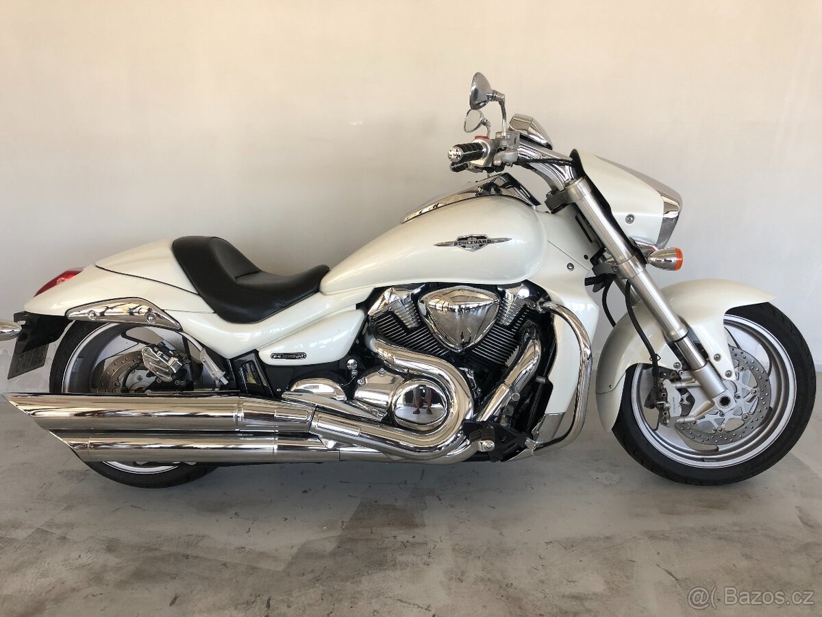 Suzuki  Intruder VZR 1800 (boulevard)