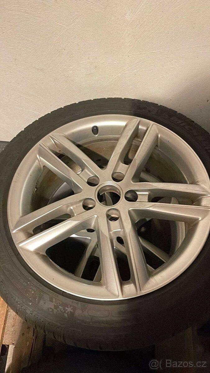 Prodám alu sadu 245/45 R18 Audi+zimní Michelin