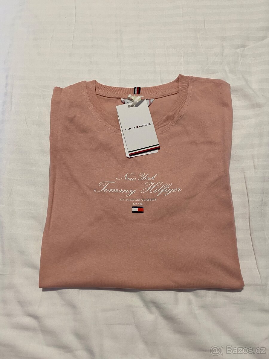 Tommy Hilfiger dámské triko růžové