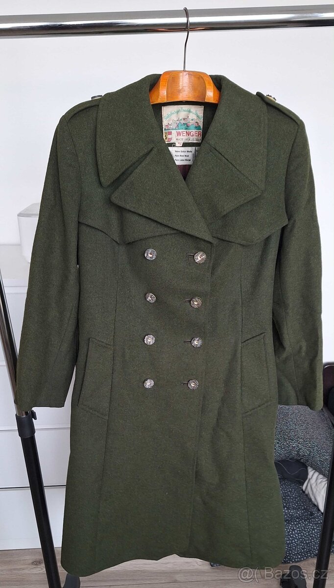 Elegantní dámský vlněný kabát WENGER – 100% vlna, Made in Au