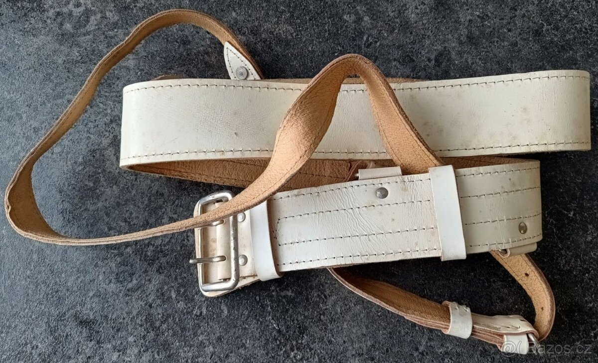 Nepoužitý bílý kožený opasek Dohoda 120 návleky SNB VB