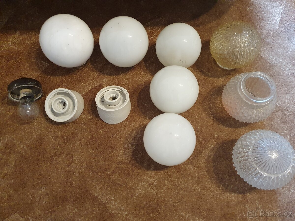 Skleněné stínidlo