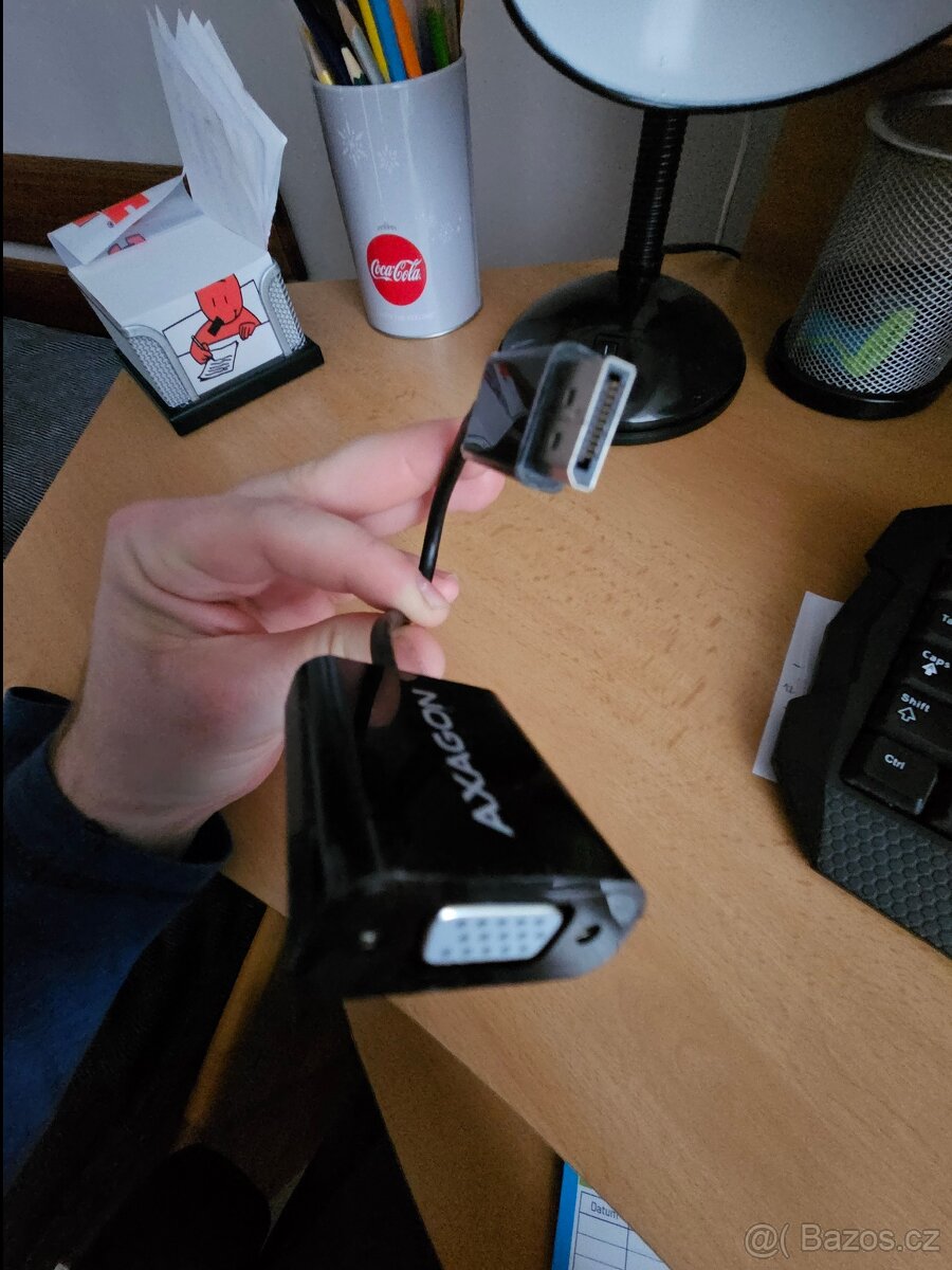 Adaptér Axagon RVD-VGN