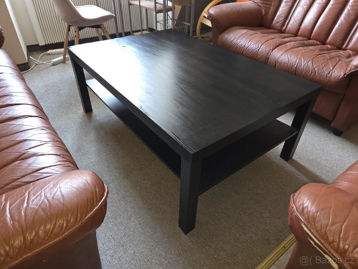 Konferenční stolek