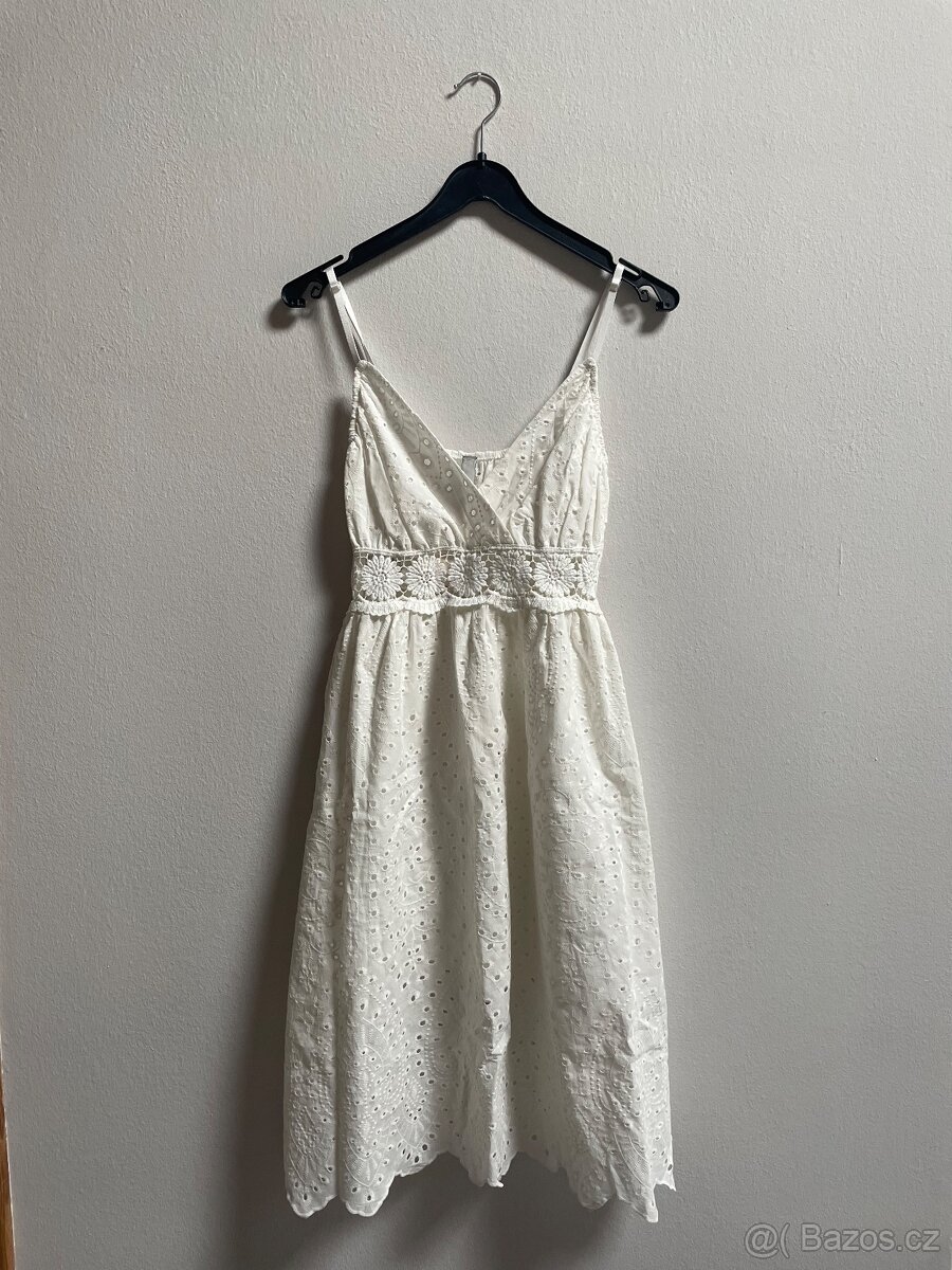 Nové letní bílé šaty z Itálie