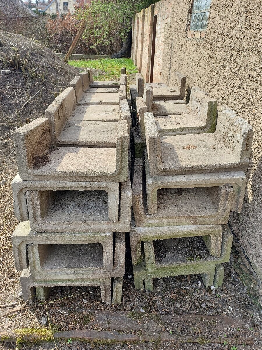 Betonové chodníkové žlaby do skleníku