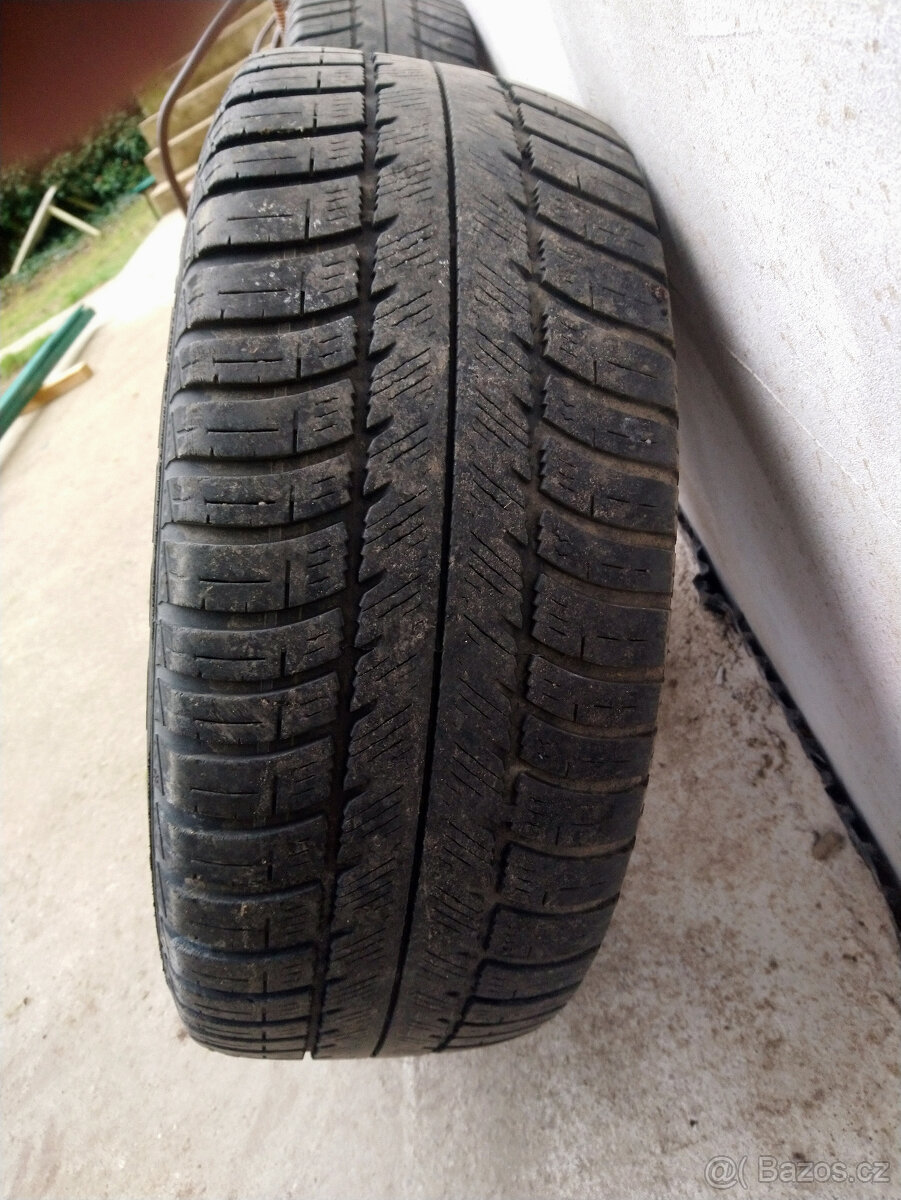 Mondeo, rezerva 2x