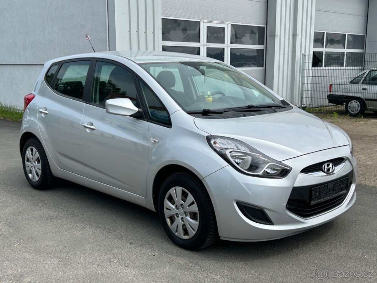 Hyundai IX20 1.4i 2013 73.000 km Top Stav