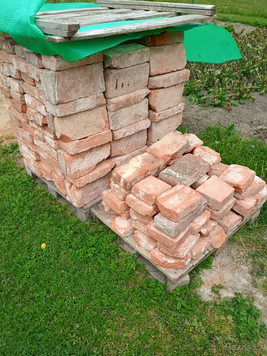 Cihly za odvoz