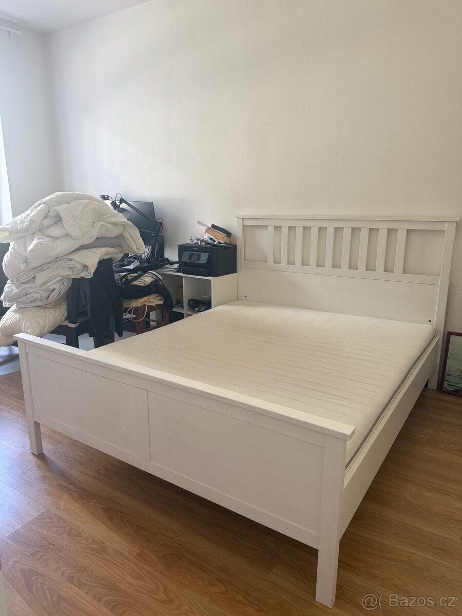 Postel IKEA s matrací