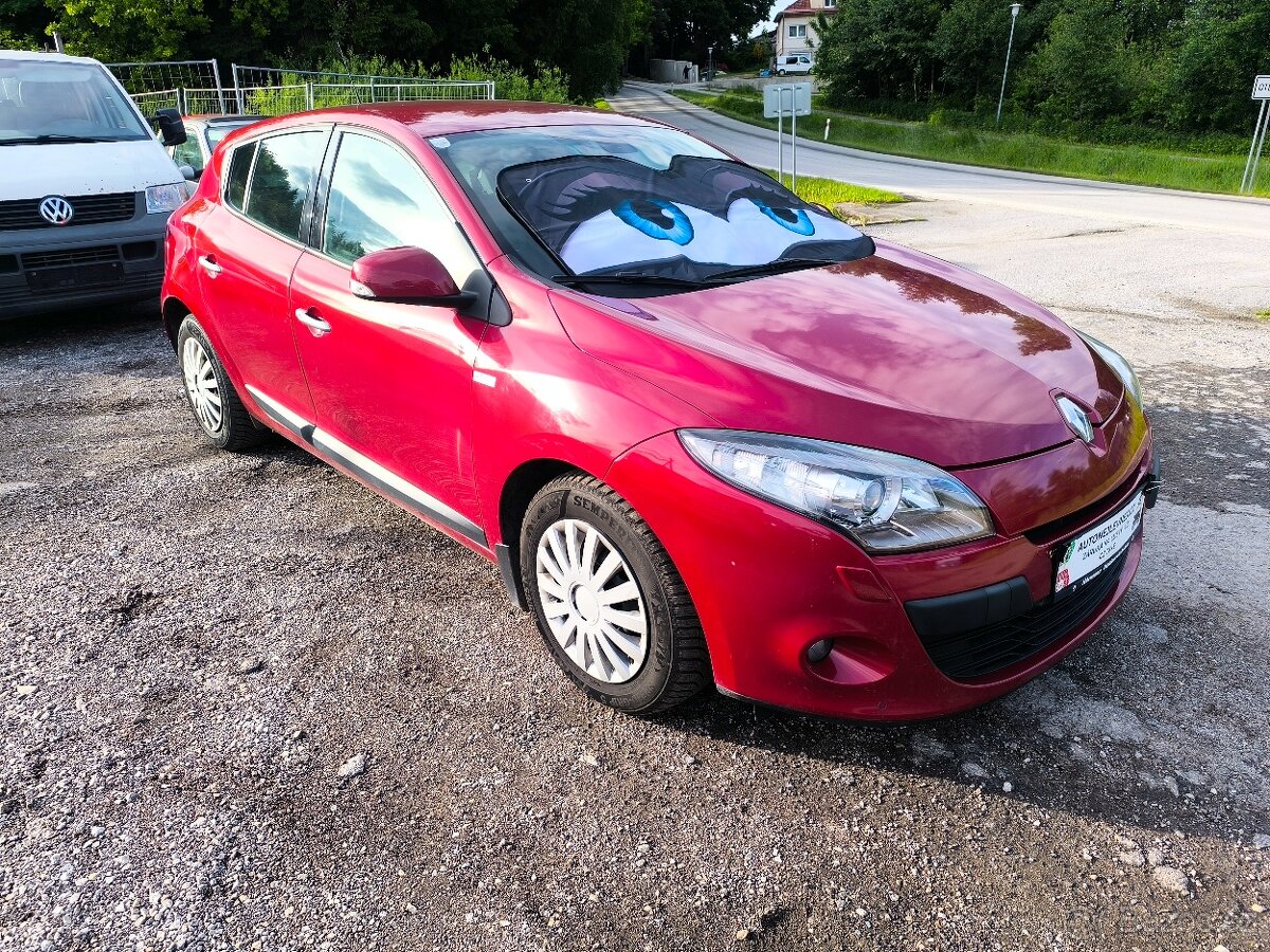 Renault Mégane, KRÁSNÝ,VÝBAVA,95TKM,SERVISKA