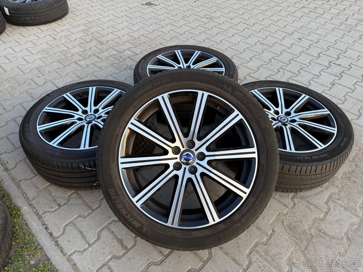4x al kola 5x108 “20 + pneu letní 255/45 R20