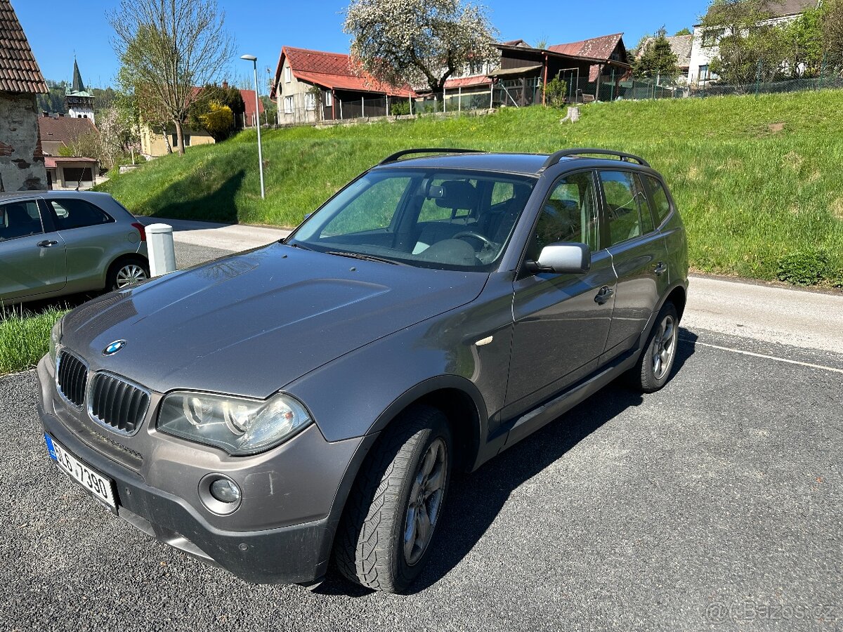 Prodám na ND BMW X3 2.0D XDrive 18D, 105kW, šedá barva