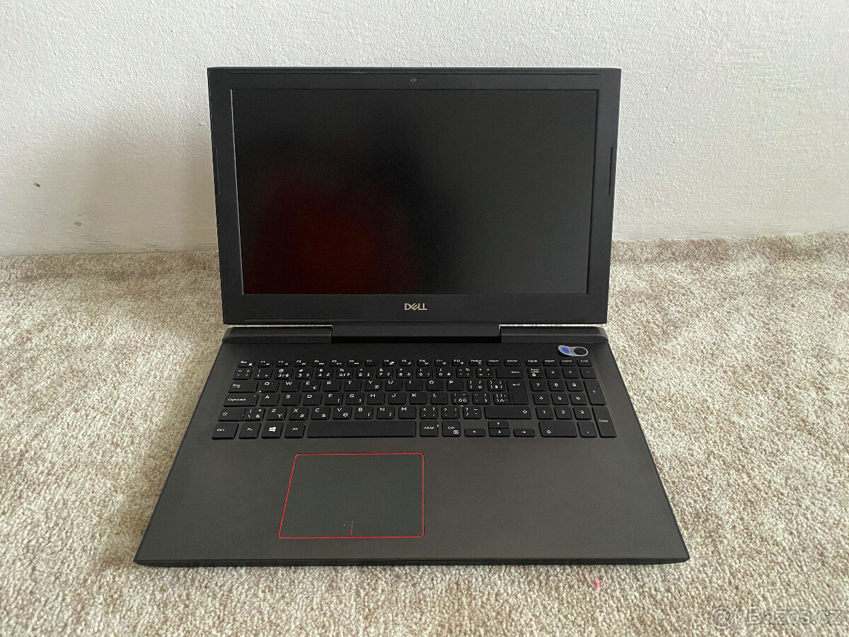 Herní notebook Dell Inspiron 15 Gaming 7577