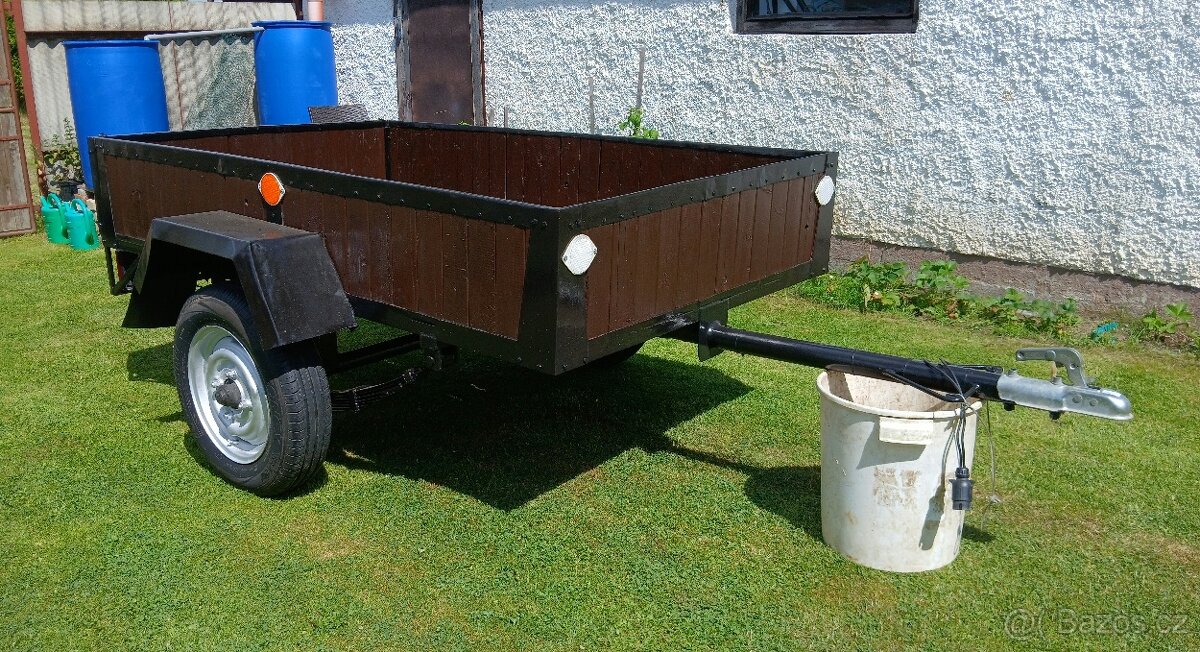 Přívěs za osobní auto domácí výroby