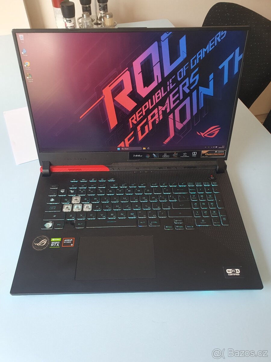 Prodám Herní Notebook Asus G17