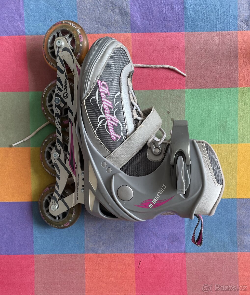 Kolečkové brusle Rollerblade vel. 39