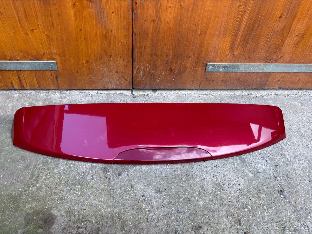 Spoiler na clio 3