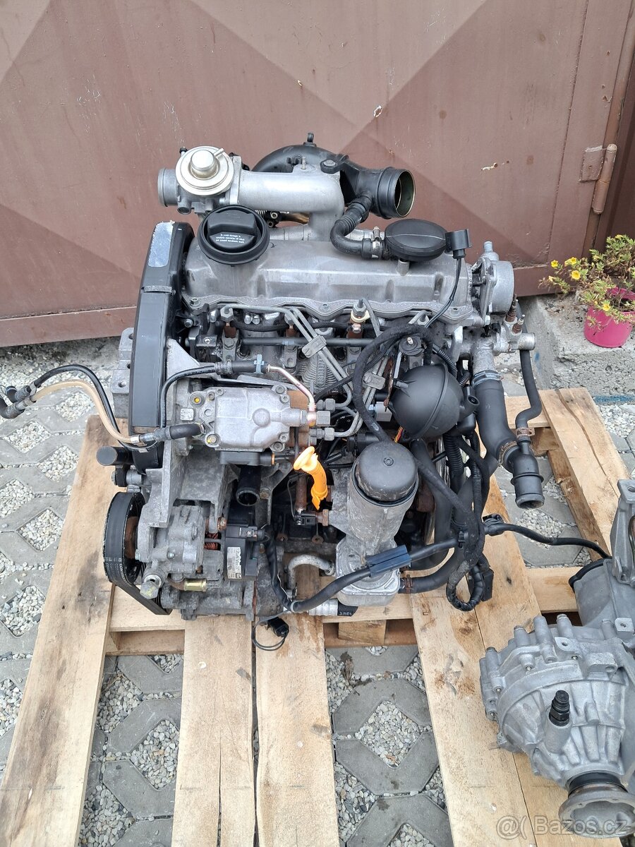 Motor 1,9 tdi 66kw Typ: AGR kompletní motor