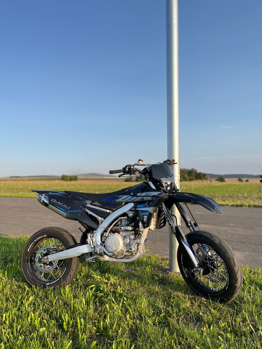 Yamaha WR450 supermoto