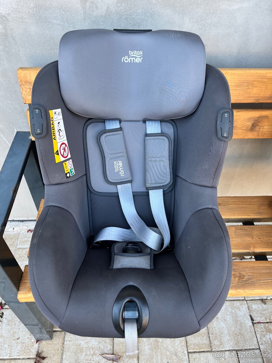 Autosedačka Dualfix i-Size