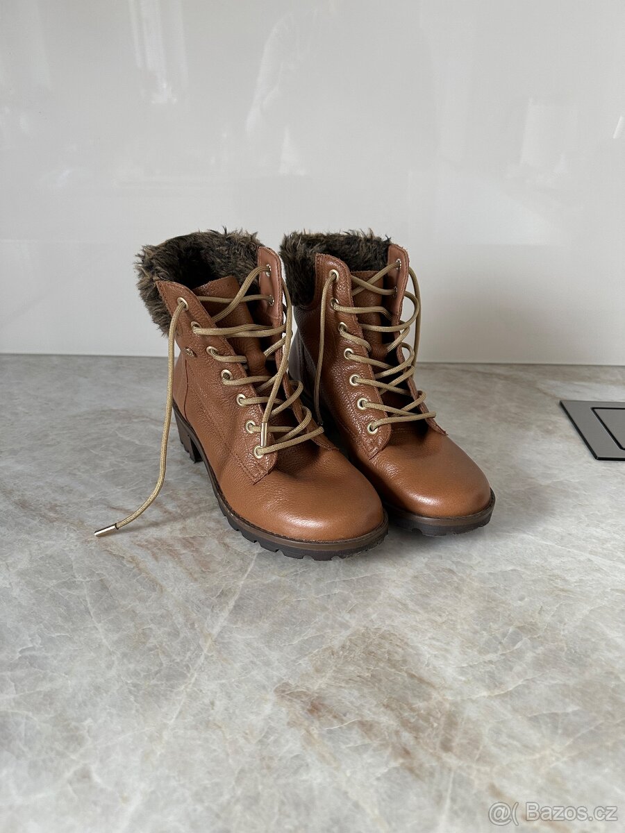 Dámské kotníkové vel 37