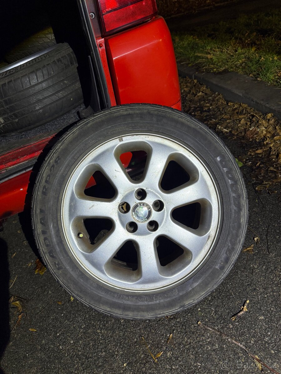 Kola Skoda 205/55/16