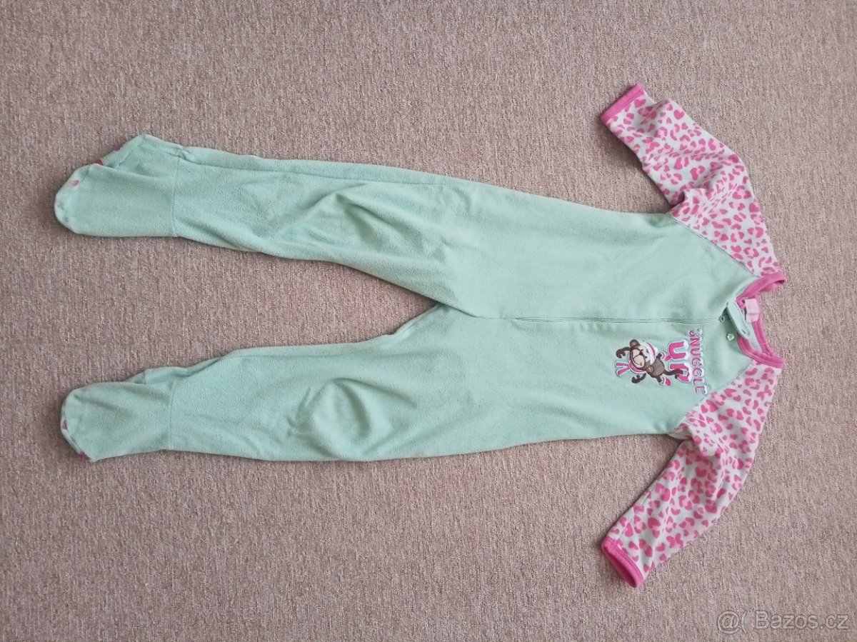 Overal / pyžamo Primark 5-6 let