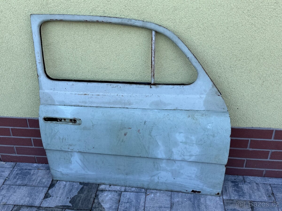 Dveře pravé na Octavia