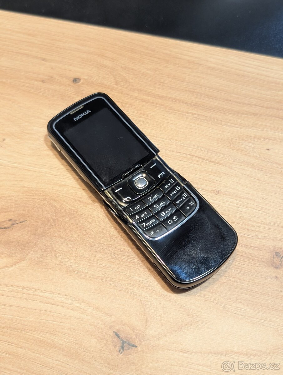 Nokia 8600 Luna - plně funkční