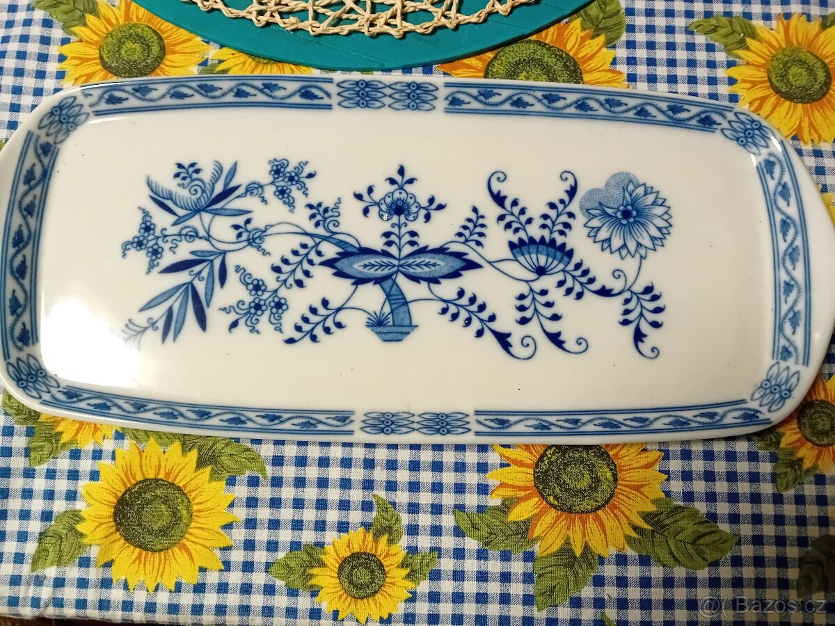 Porcelánový tácek