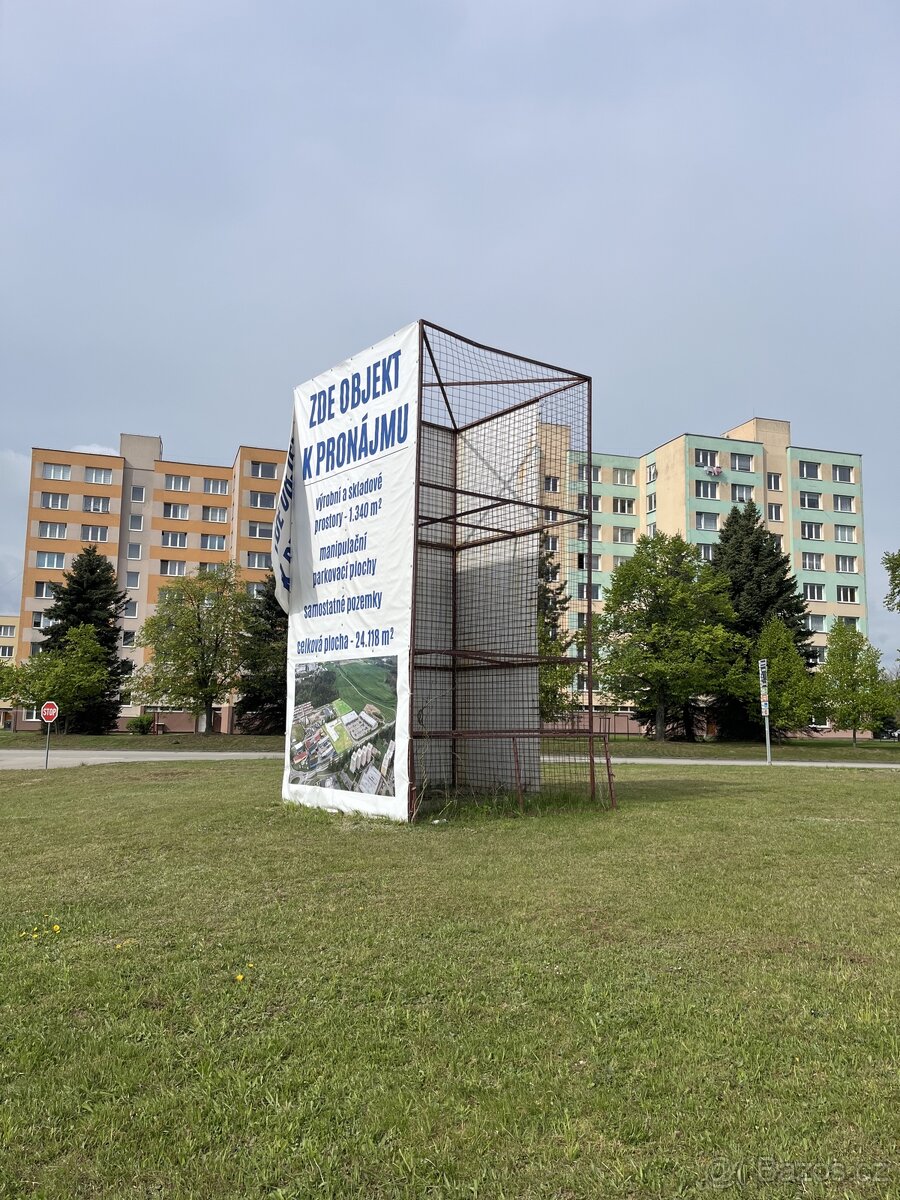 Reklamní poutač (totem, billboard) 3x3x6m