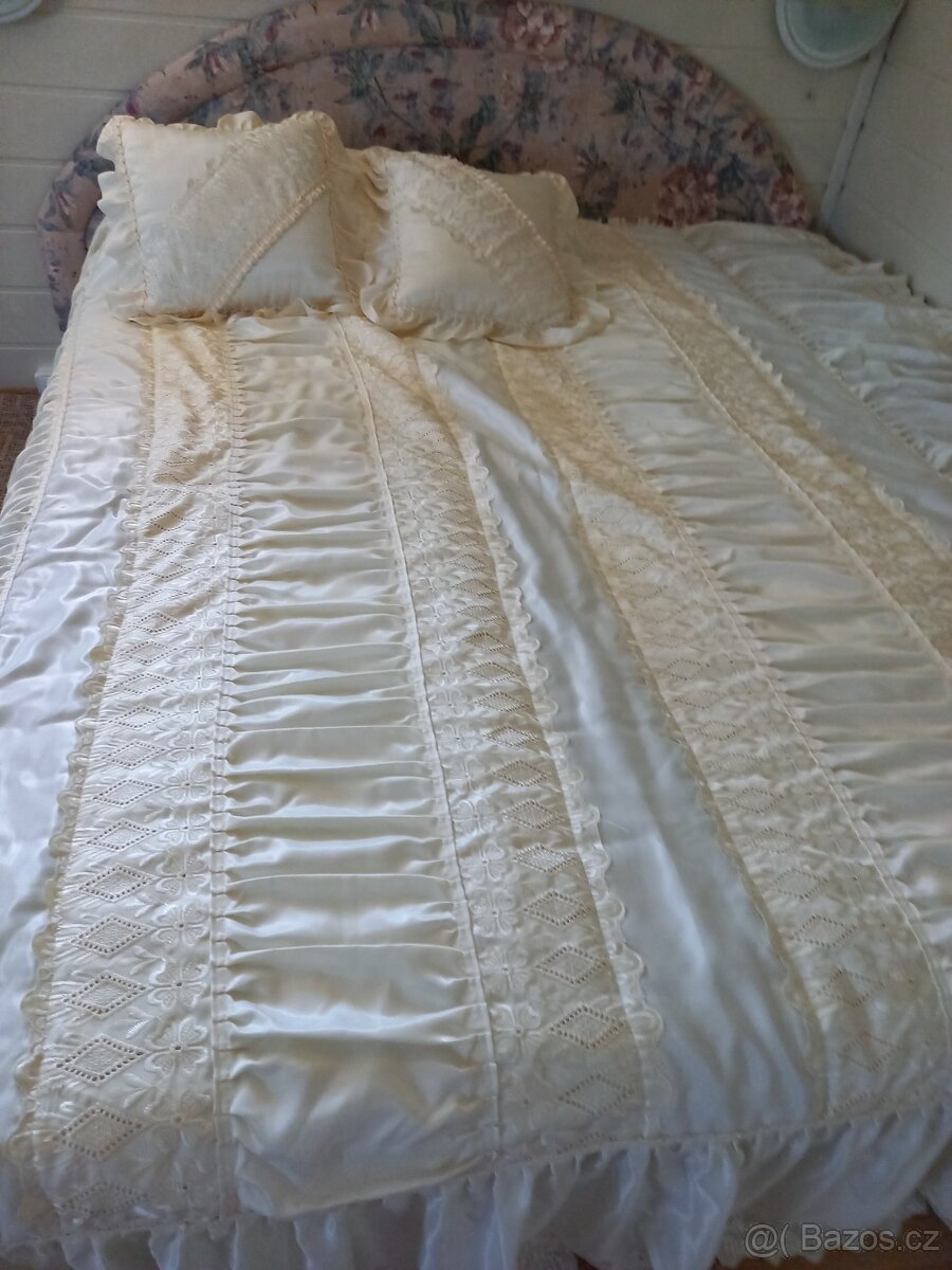 pokrývky postelí - 2 dvojlůžka