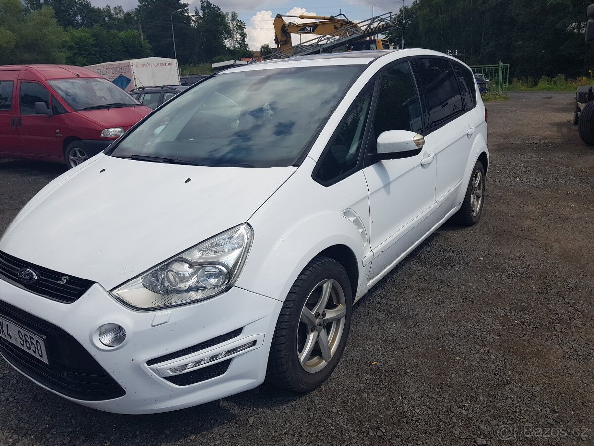Ford S-MAX 2014 2.0 nafta 120KW