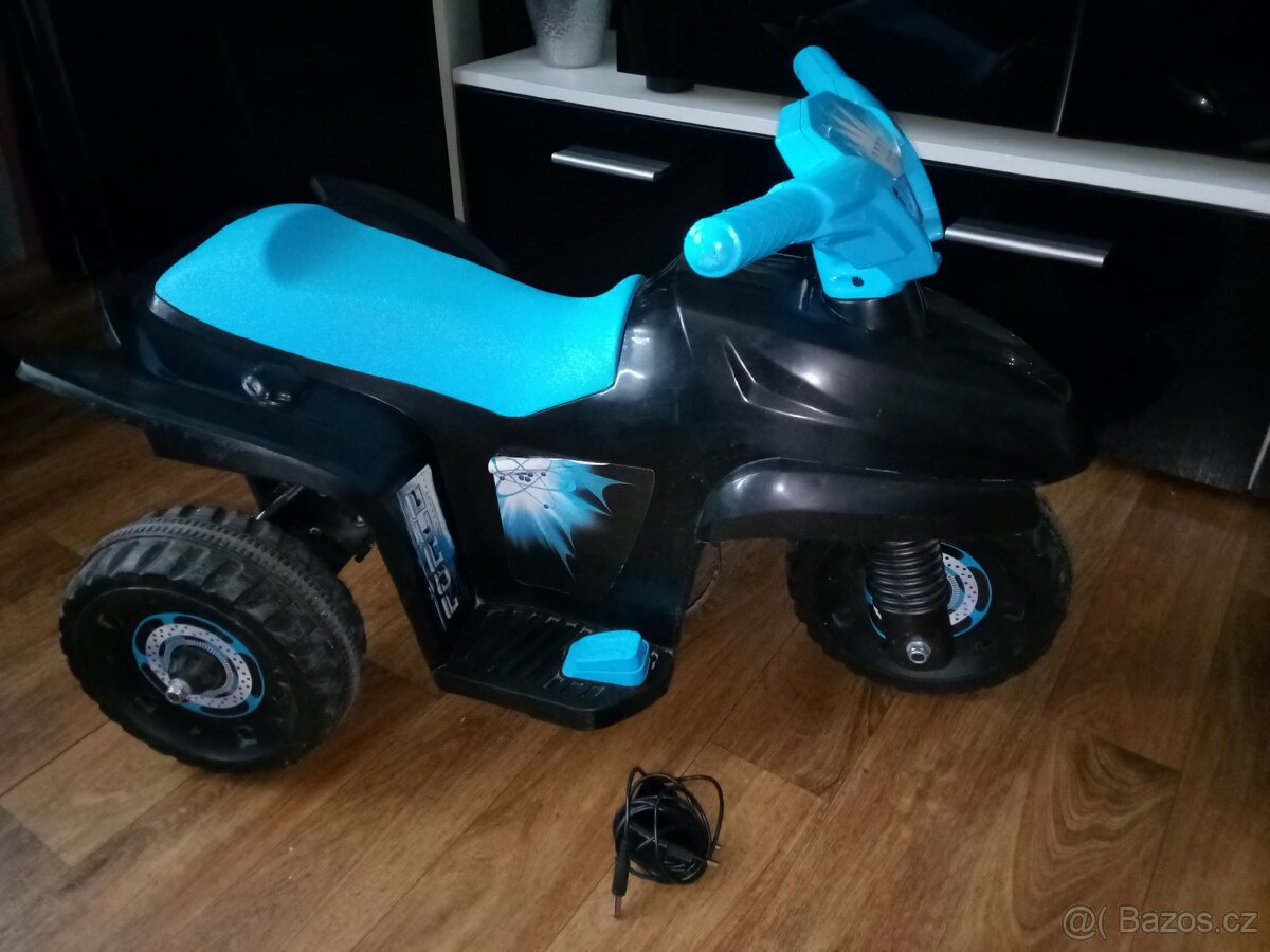 DĚTSKÉ ELEKTRICKÉ MOTORKY