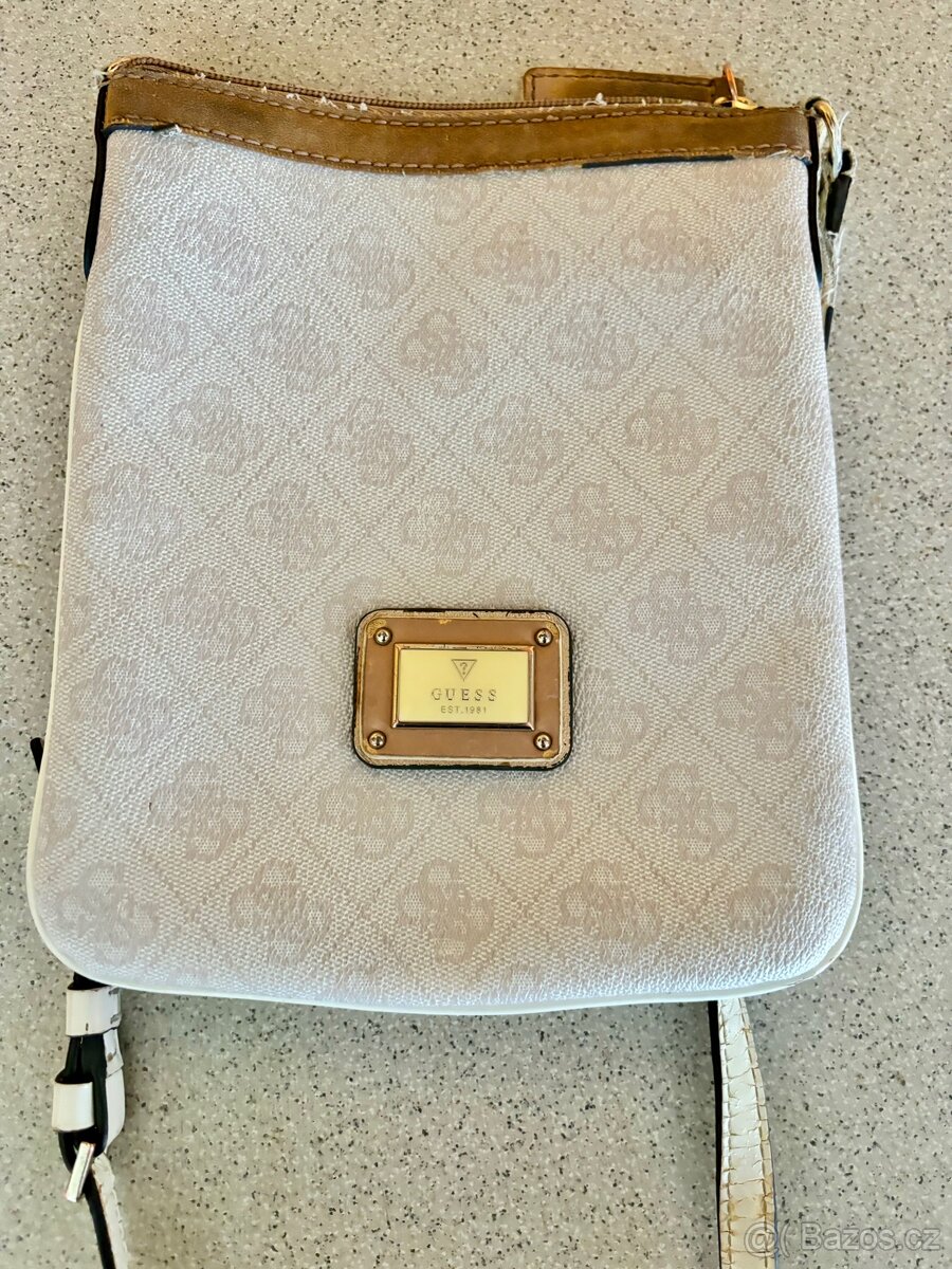 Crossbody Guess