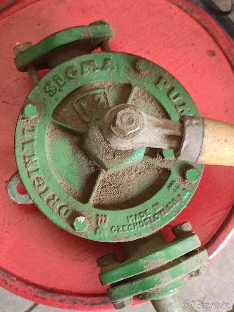 Pumpa Sigma lila cerpadlo