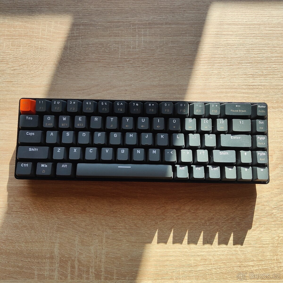 Ziyoulang K68 bezdrátová klávesnice