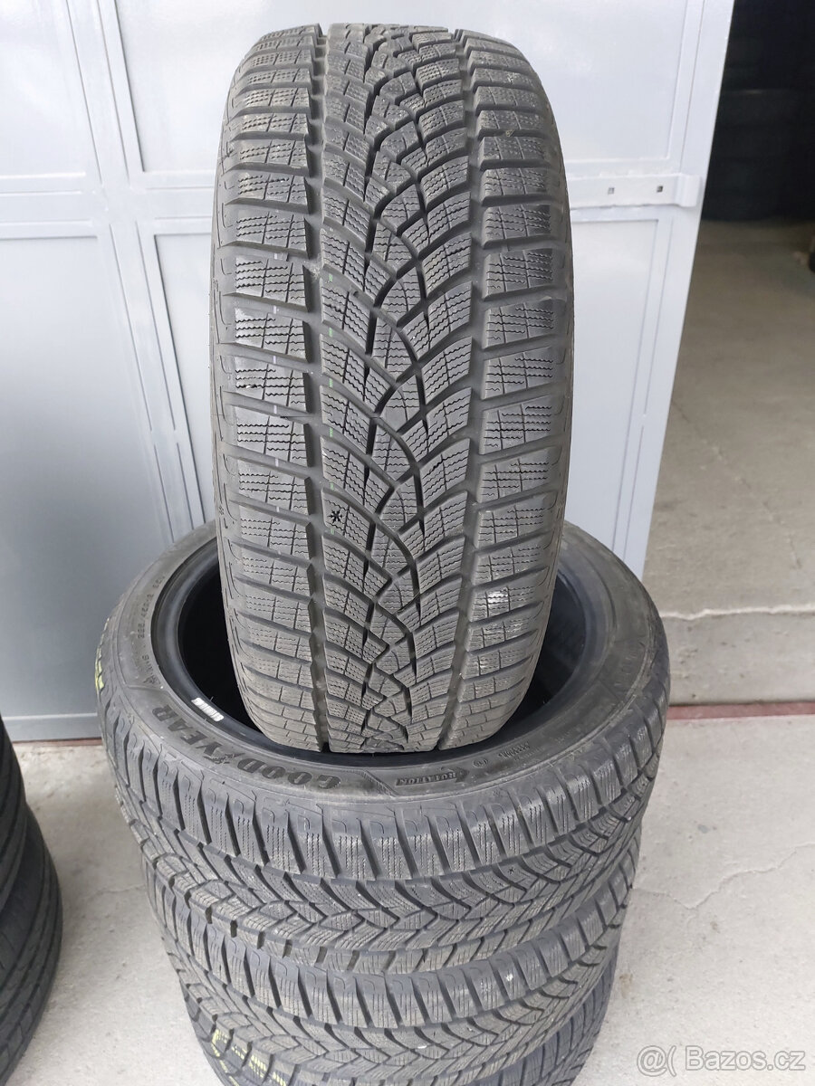 225/45 R18 95V Goodyear UG Performance+ zimní 4ks