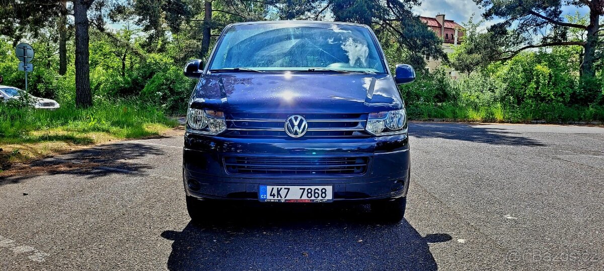 VW Caravelle