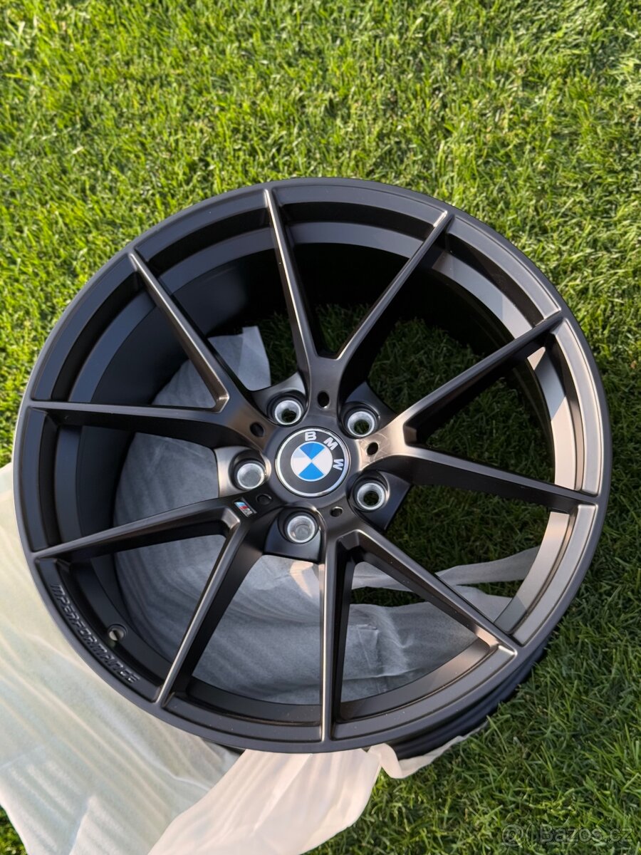 5X120 Styling 763M M3 CS, Úplně nové