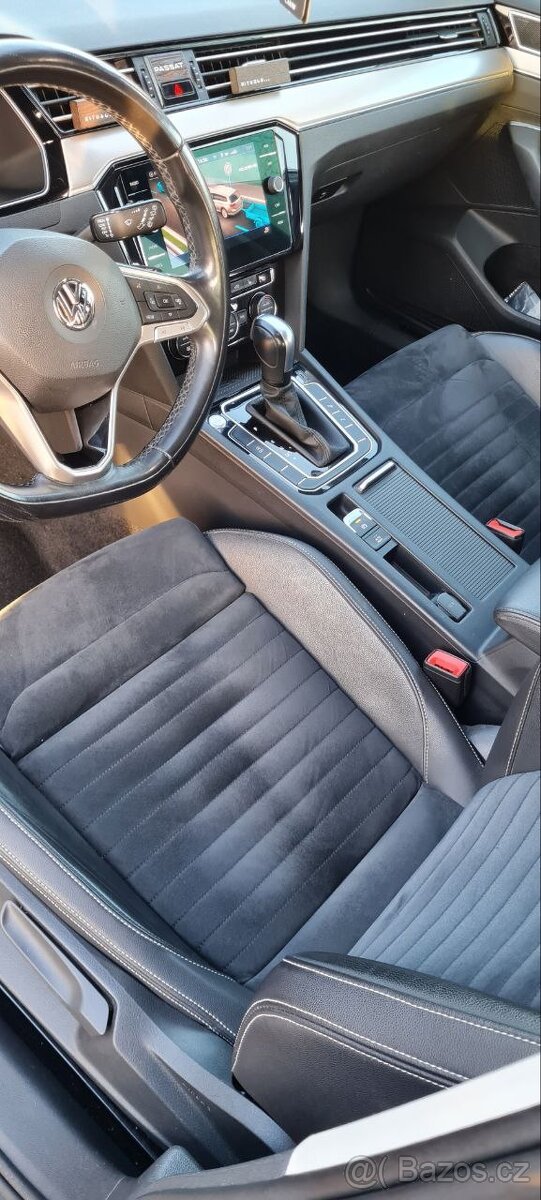 VW Passat B8 Variant 2.0TDI 110kW DSG Virtual Tažné Full LED