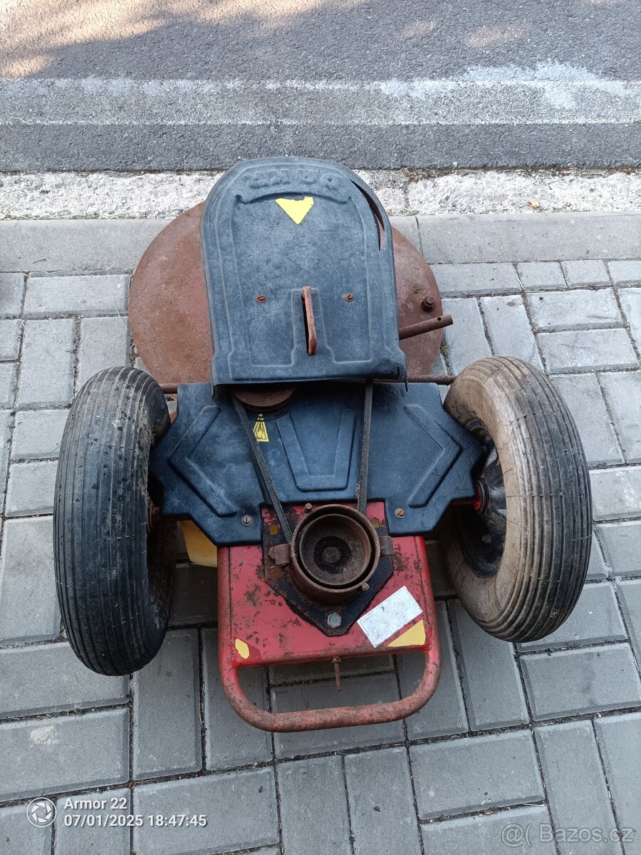 Bubnová sekačka dakr na vari tera.