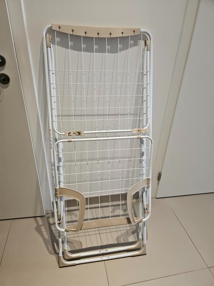 sušák,koupelna-předložky, drátkovaný hrneček Kleopatra