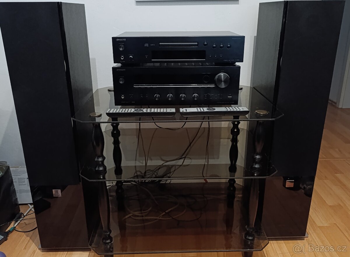 Onkyo Hi-Fi sestava