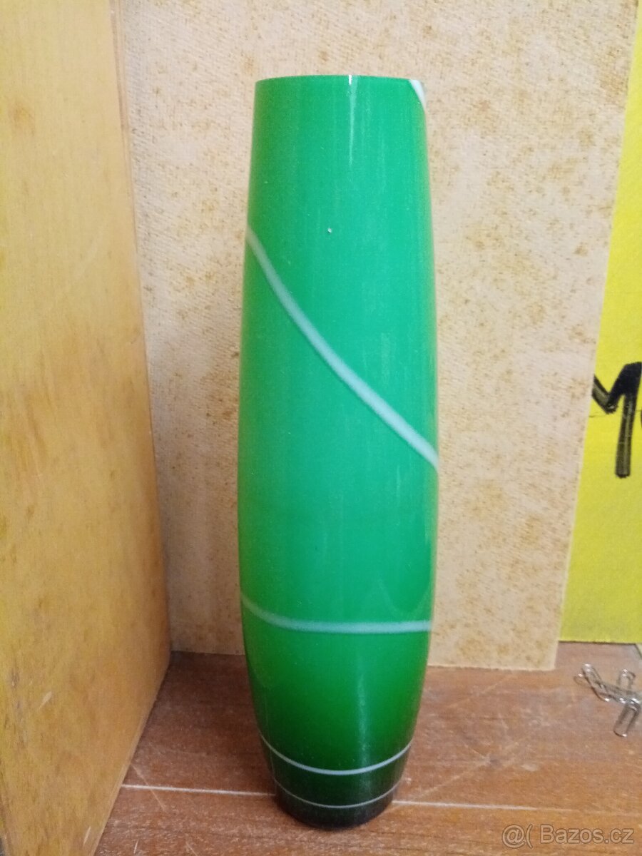 skleněná váza
